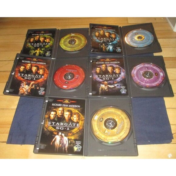 Stargate SG-1 - Complete Second Season (DVD, 2002, 5-Disc Set) - Picture 6 of 6